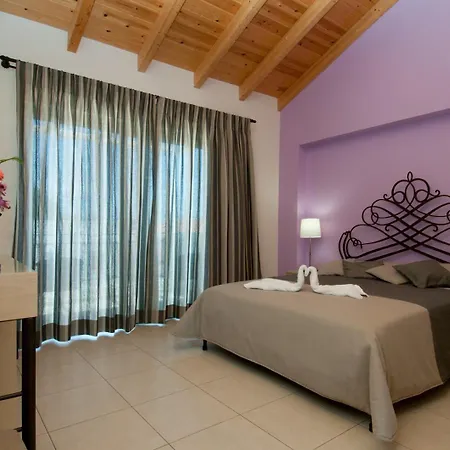 Hotel 4epoches 3*