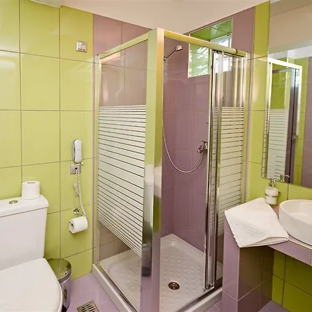 4epoches Hotel 3*