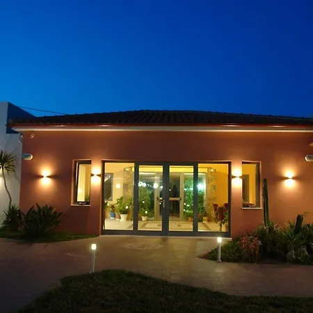 4epoches Hotel 3*