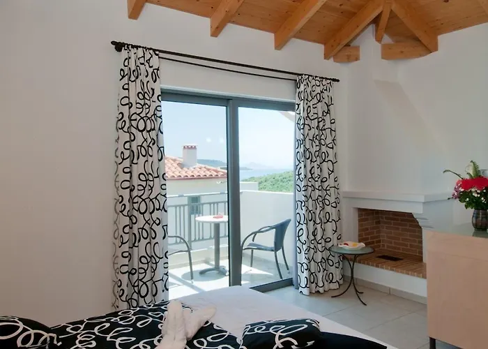 Ξενοδοχείο 4epoches Στενή Βάλα Αλοννήσου