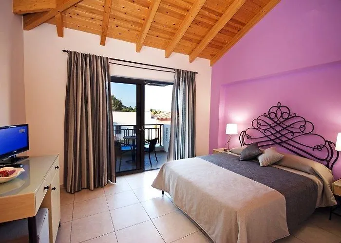 4epoches Ξενοδοχείο